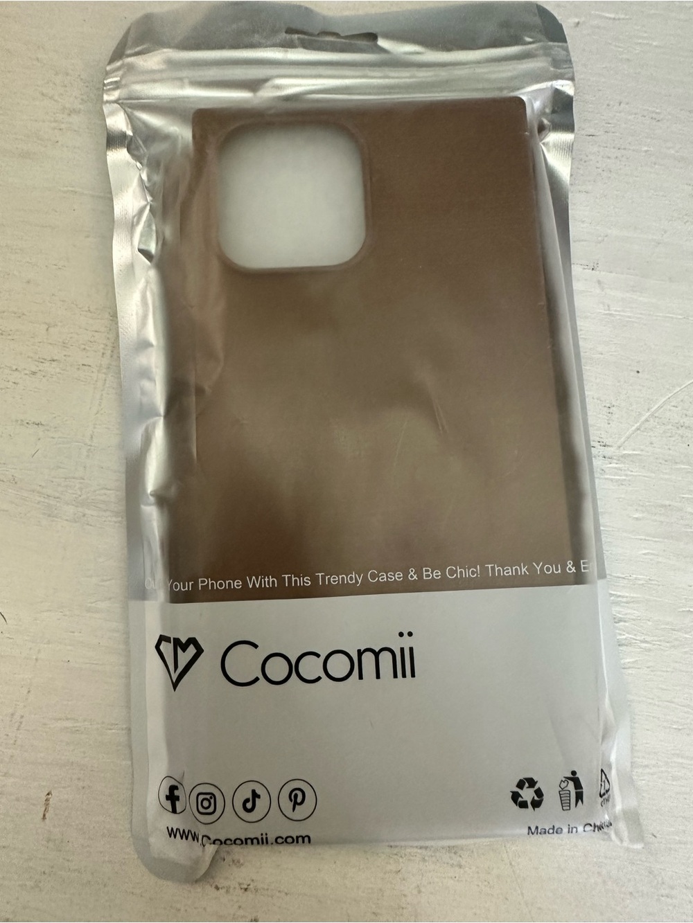 iPhone 13 Pro Max Cocomii Square Silicone Golden Brown